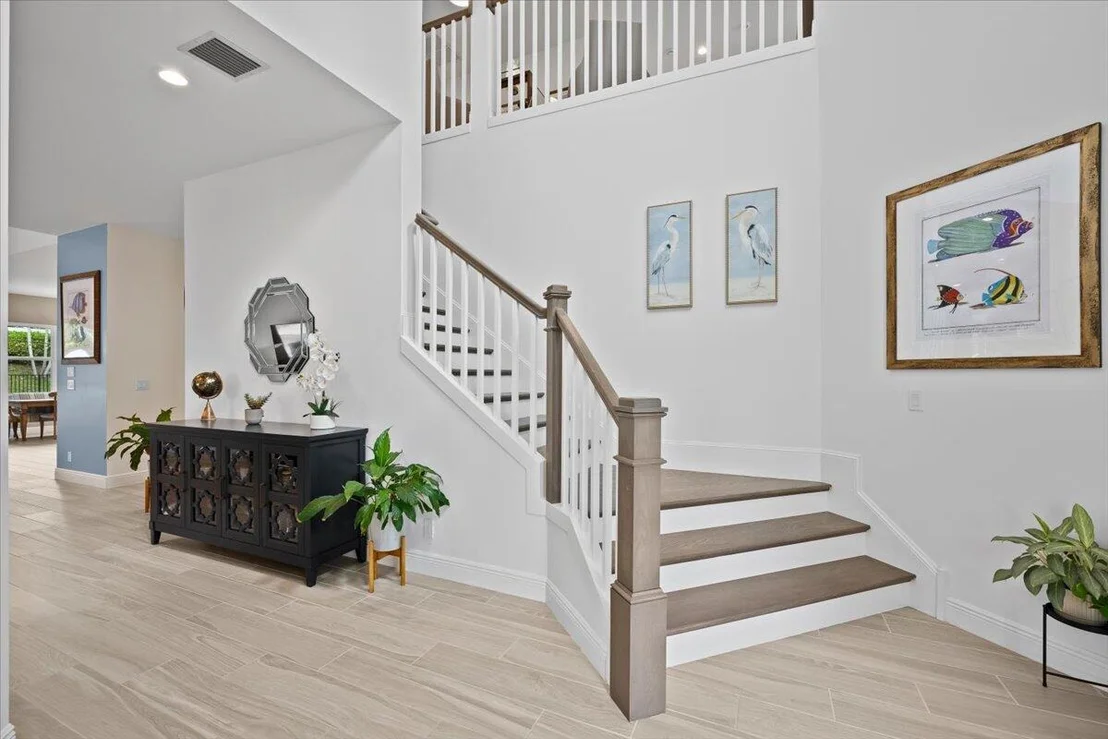Photo of 9236 Crestview Circle