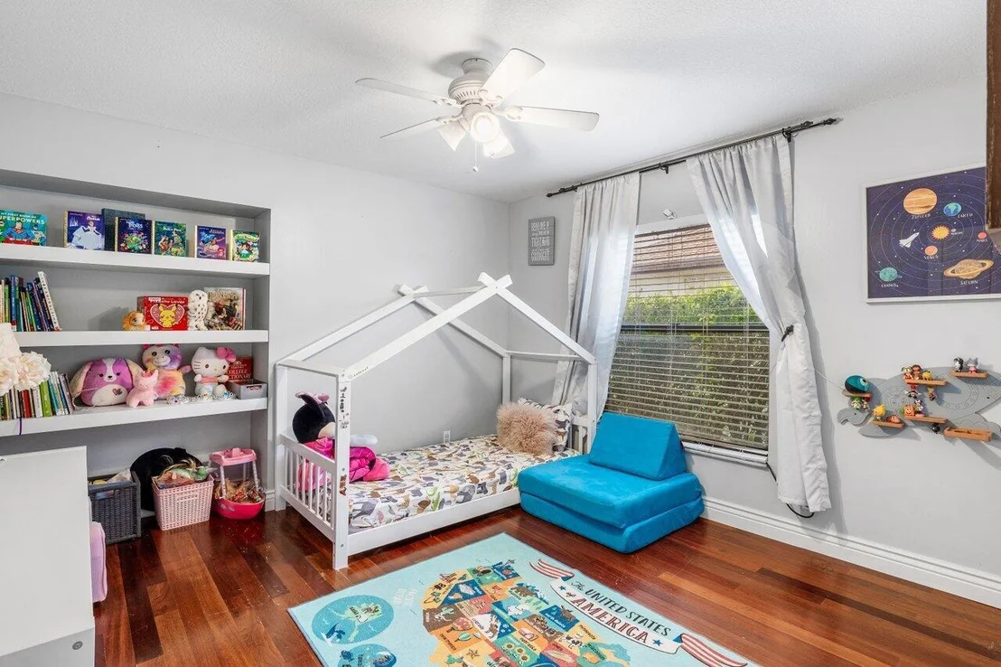Photo of 18320 181st Circle S