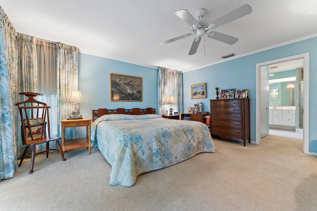Photo of 138 SE Turtle Creek Drive