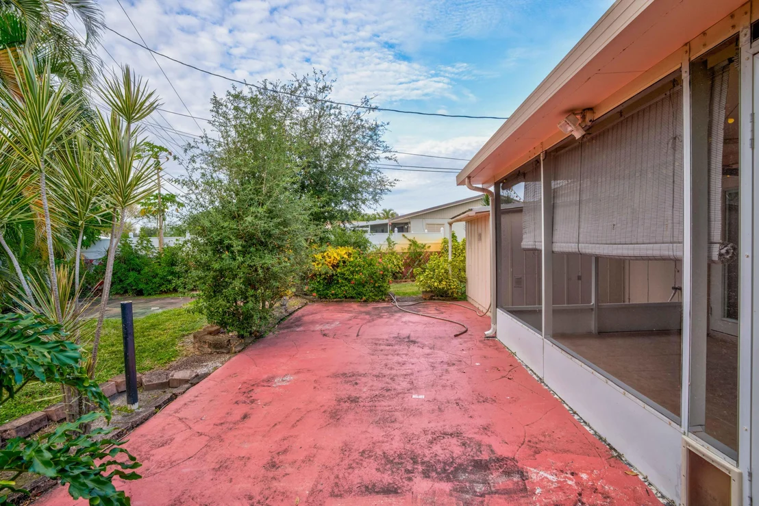 Photo of 700 Juniper Drive