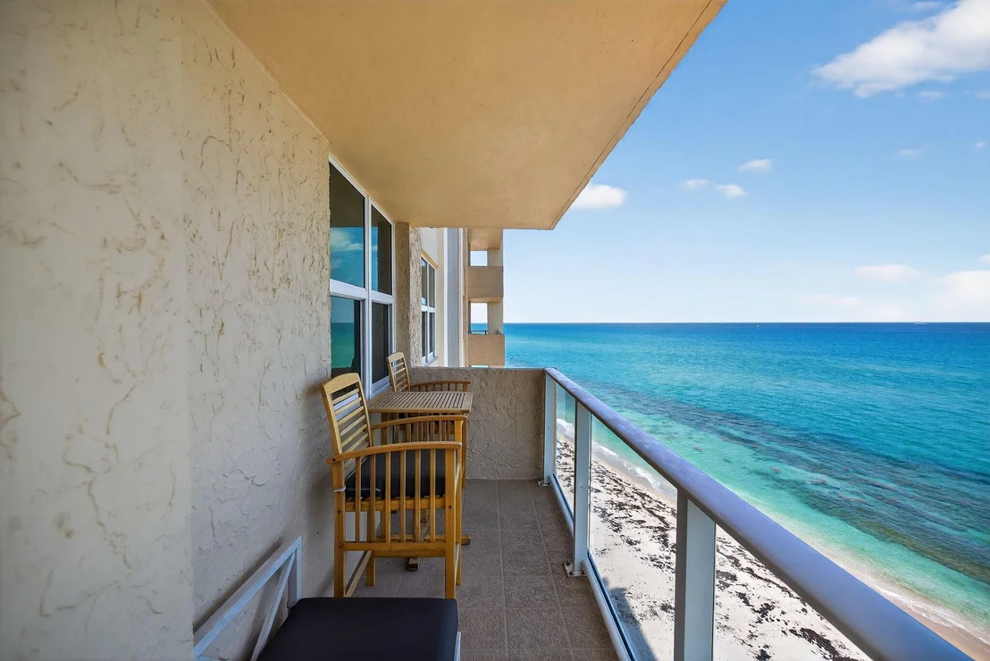 Photo of Unit 607 at 5440 N Ocean Drive
