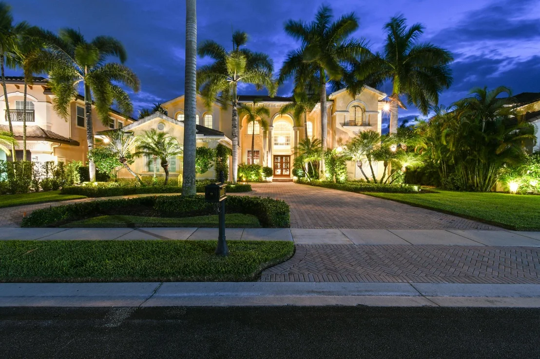 Photo of 615 Hermitage Circle