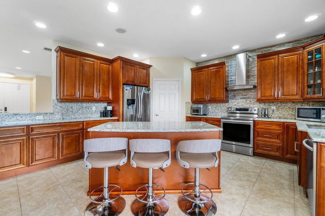 Photo of 9023 Alexandra Circle