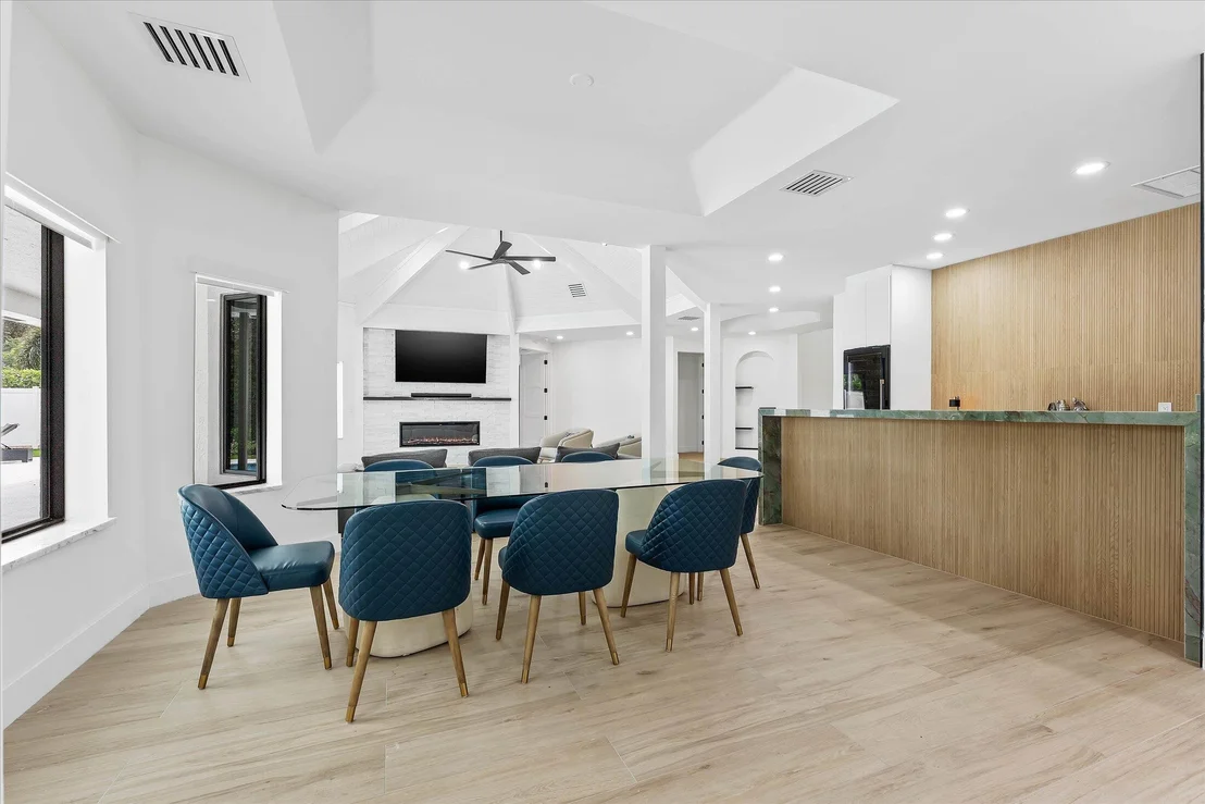 Photo of 2670 Tecumseh Drive
