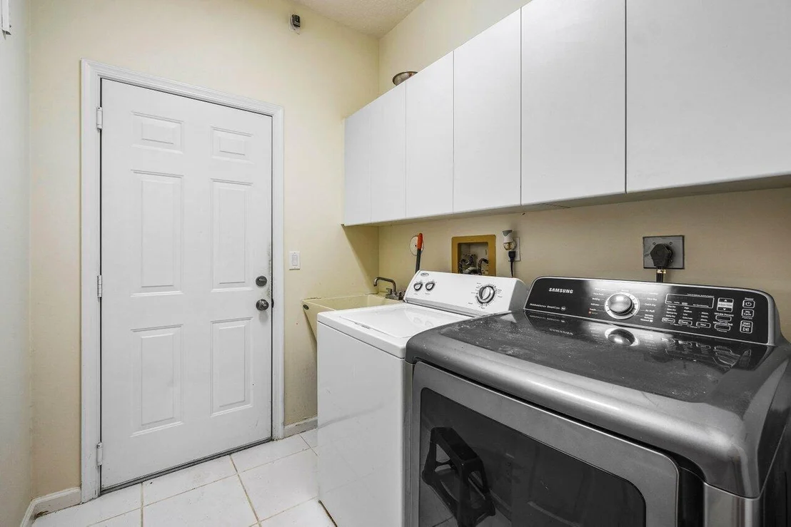 Photo of 6219 Evian Place