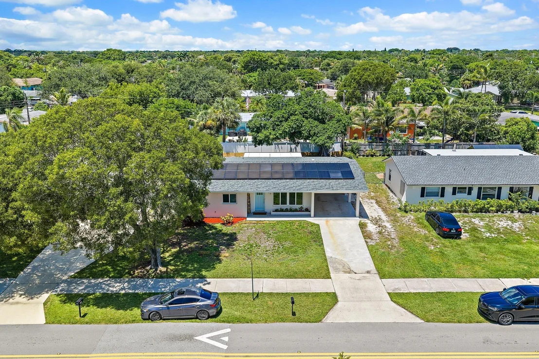 Photo of 417 PHILADELPHIA Drive