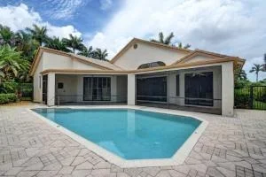 Photo of 7799 La Corniche Circle