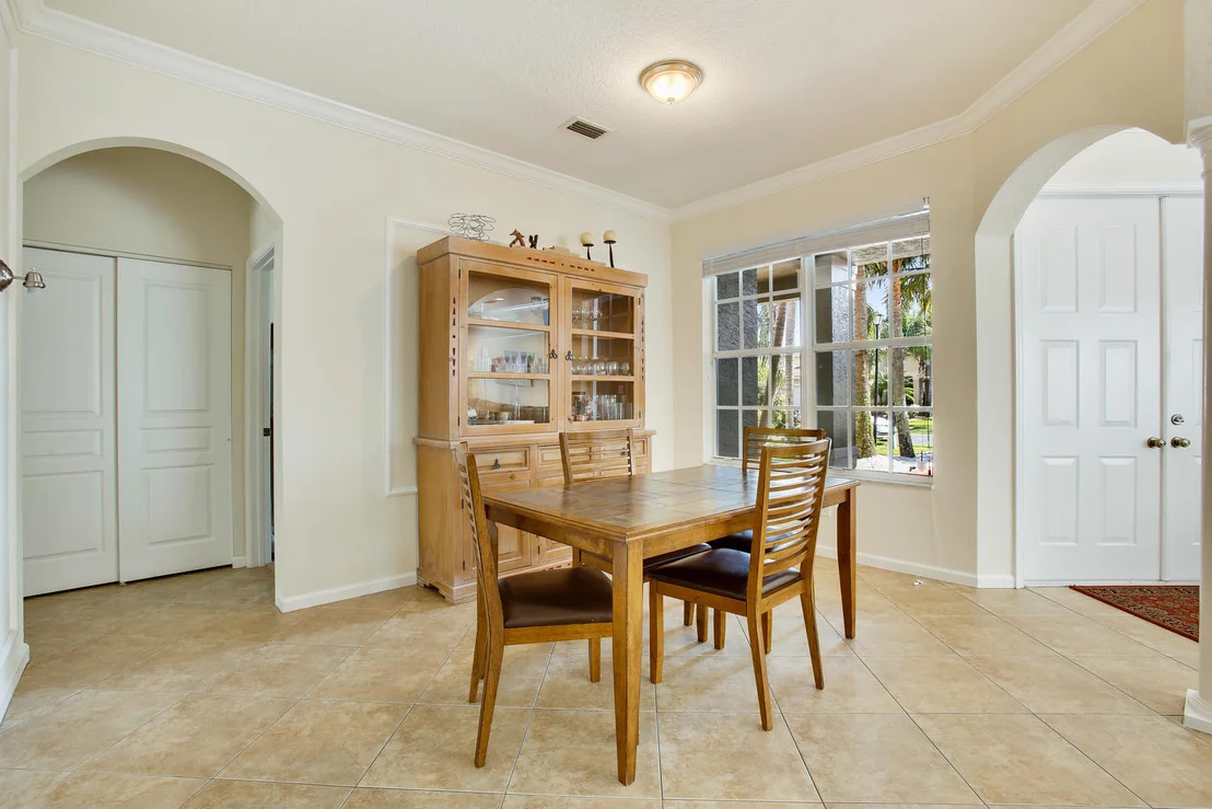 Photo of 5511 Mainship Drive