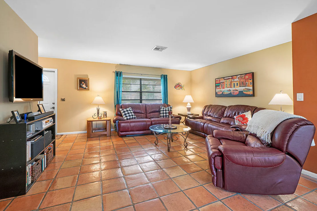 Photo of 2716 Park Drive