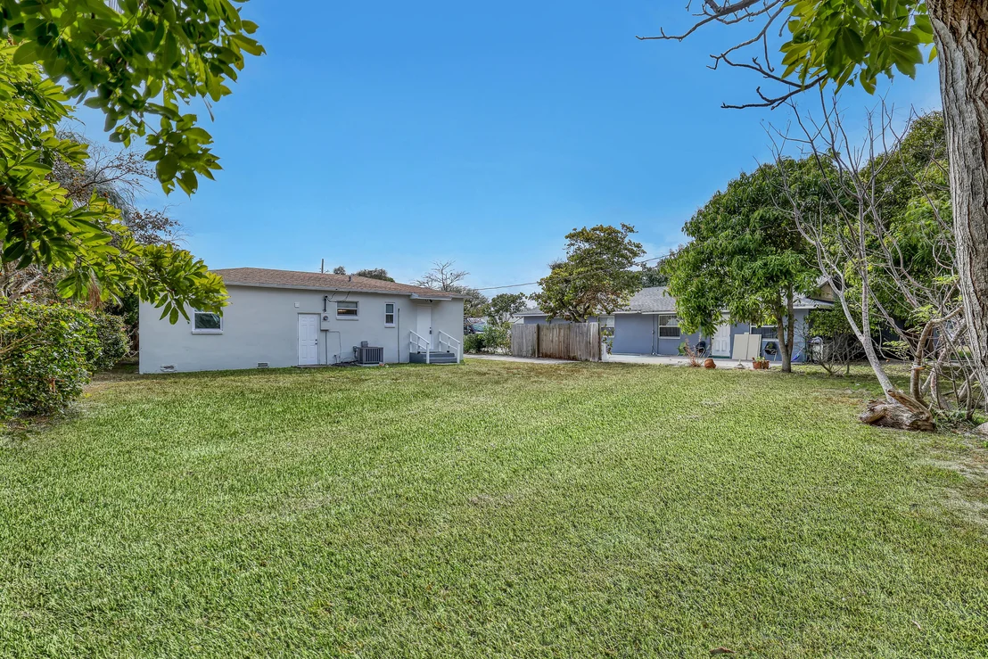 Photo of 247 Silver Beach Road