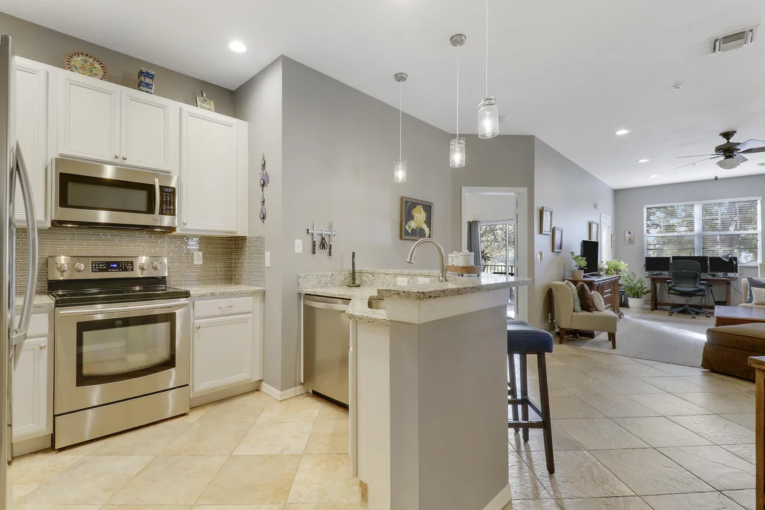 Photo of Unit H at 110 Lighthouse Circle