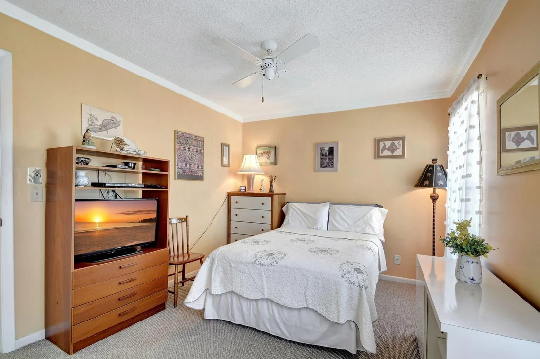 Photo of 273 Cape Cod Circle