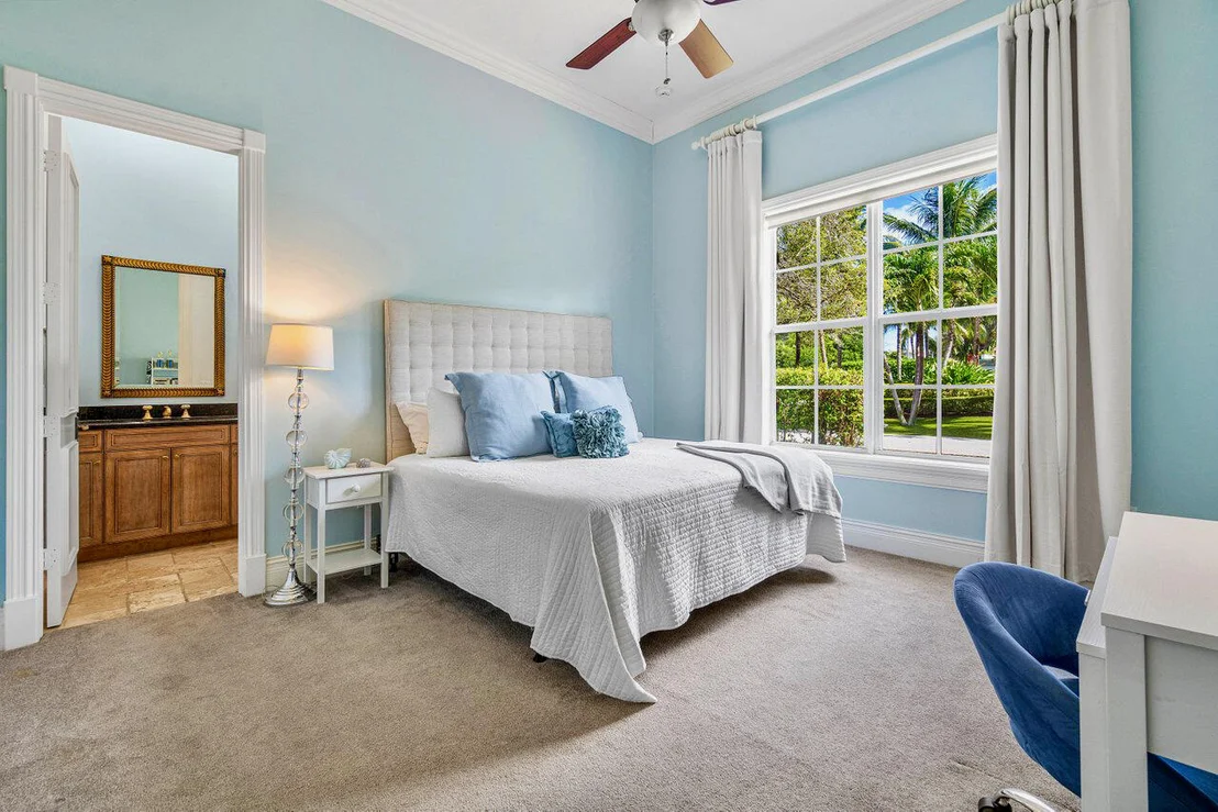 Photo of 1191 Banyan Road