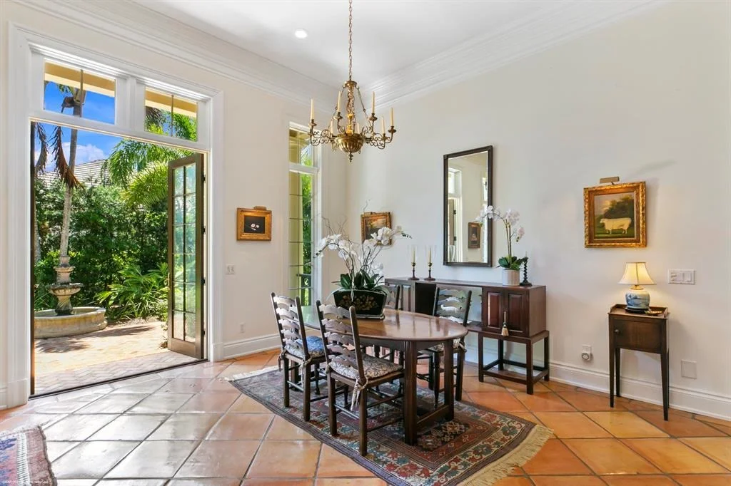 Photo of 533 White Pelican Circle