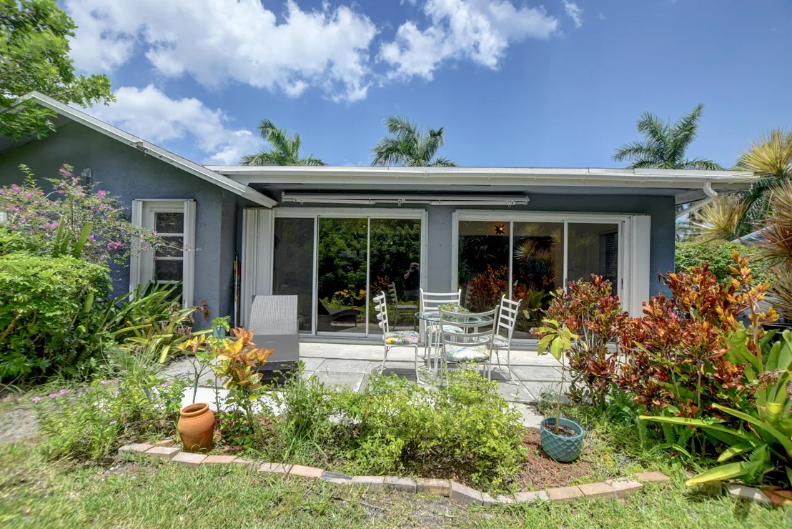 Photo of 299 Del Rio Boulevard