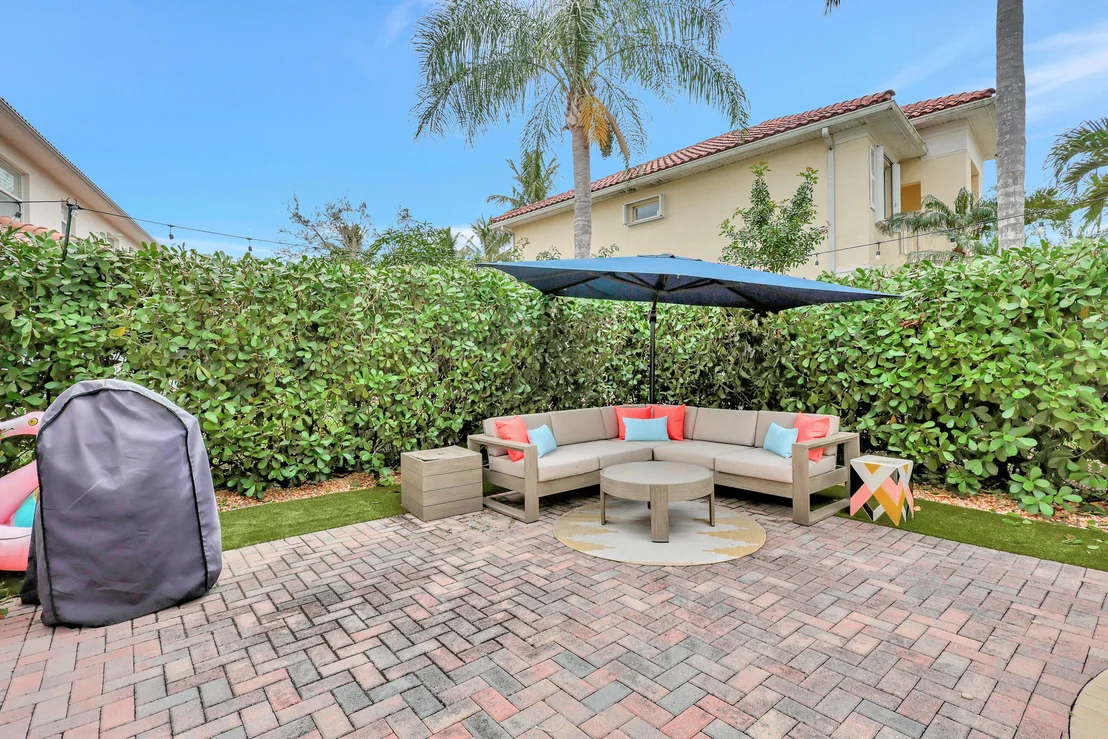Photo of 1039 Egret Circle N