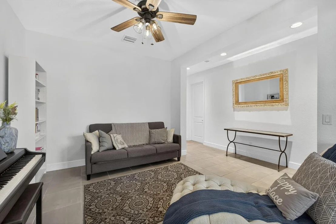 Photo of 945 Wandering Willow Way
