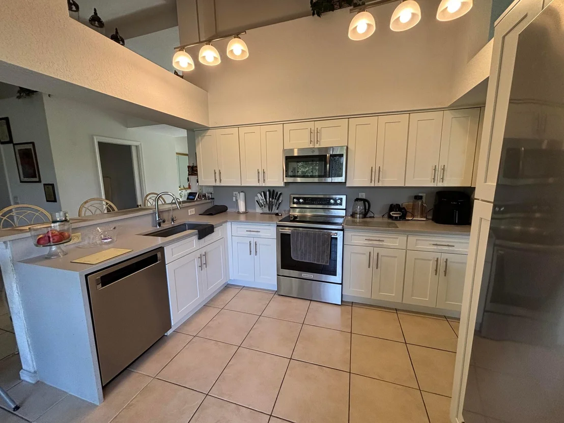 Photo of 16611 N 68th St Street N