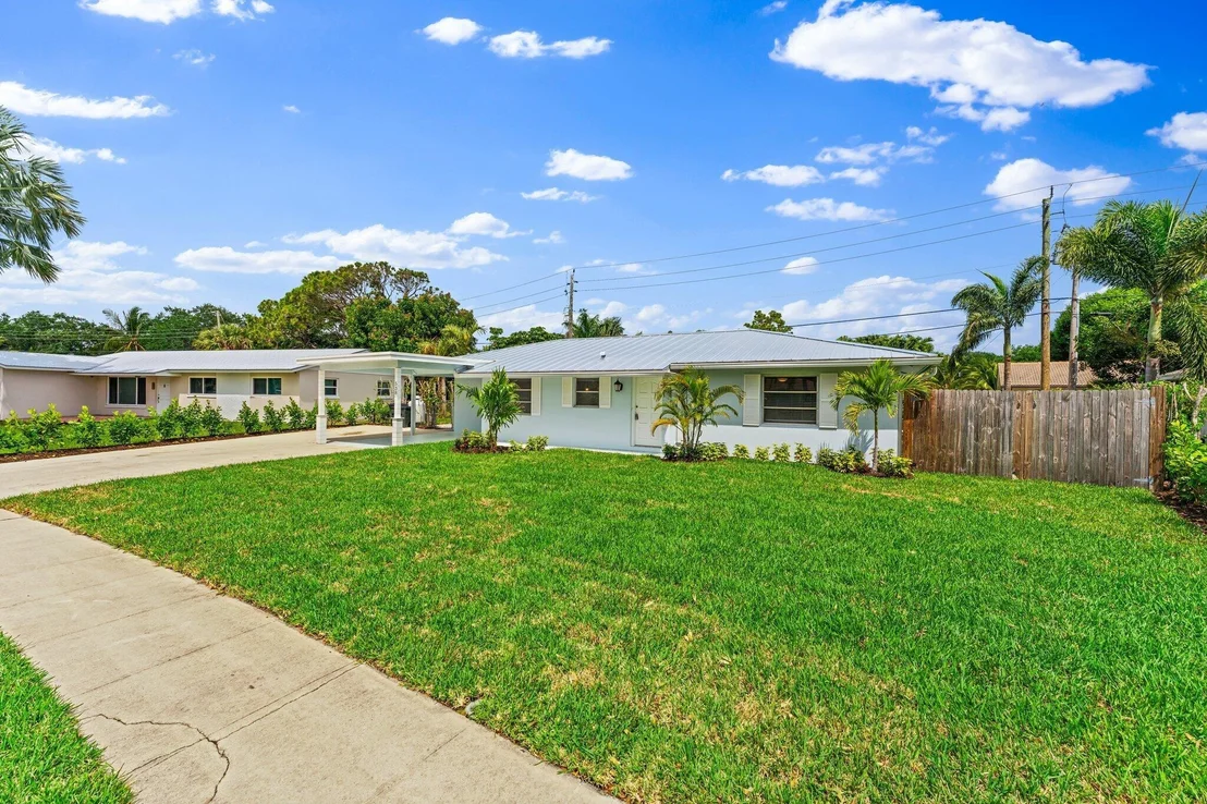 Photo of 538 Dover Road N