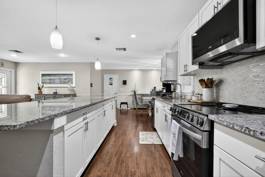 Photo of 2843 Worcester Road