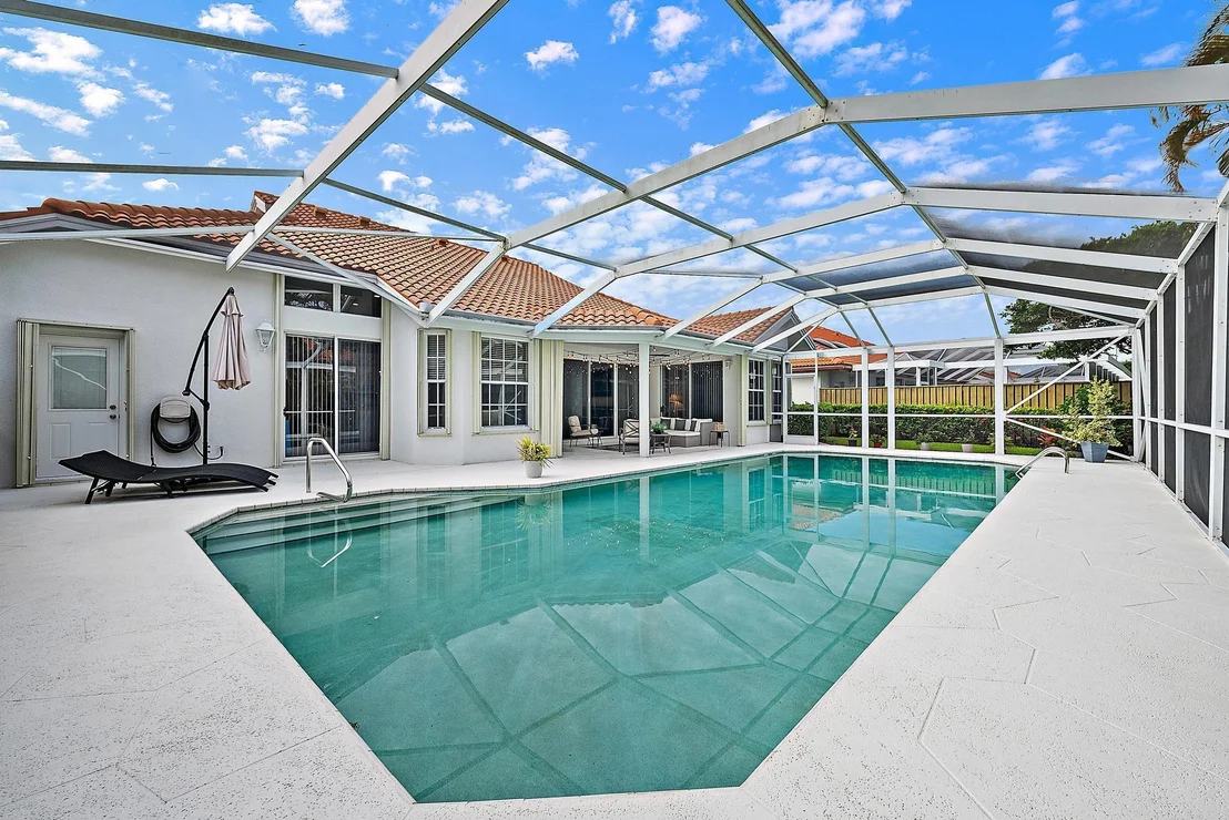 Photo of 203 Eagleton Estate Boulevard