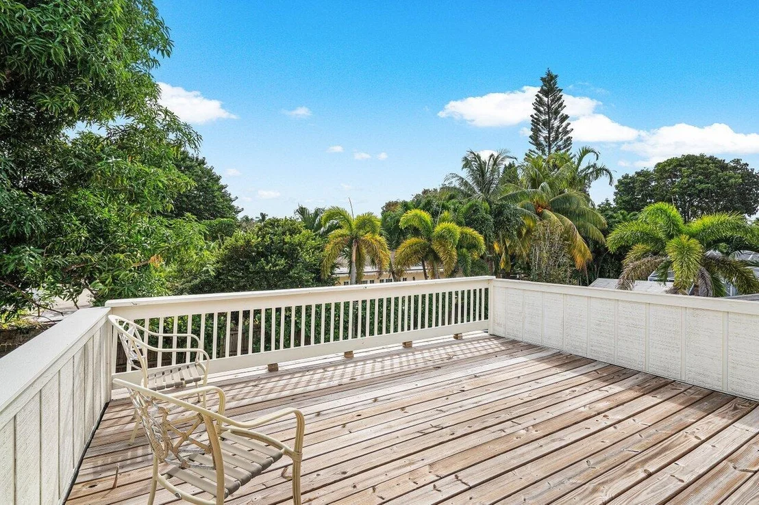 Photo of 2732 Northside Drive