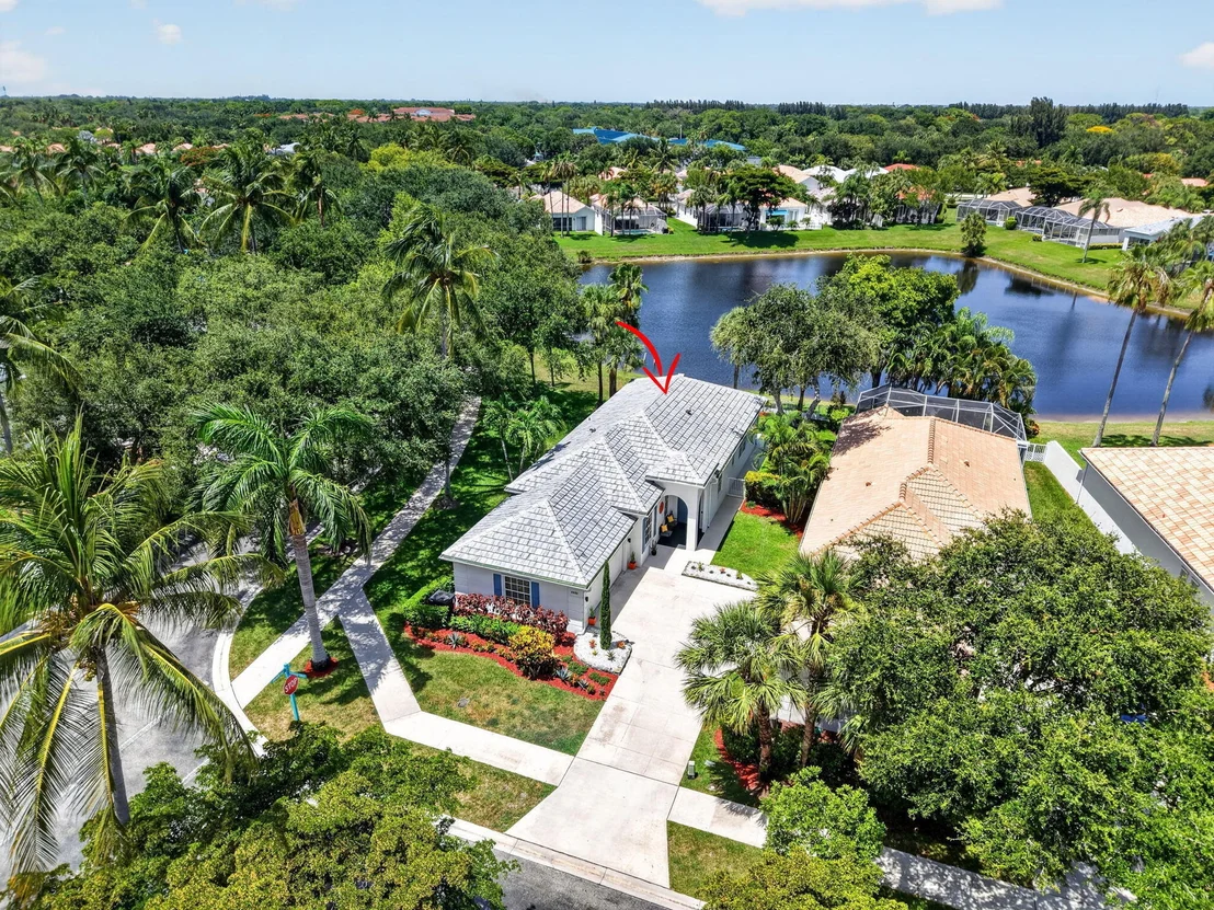 Photo of 4690 Hammock Circle