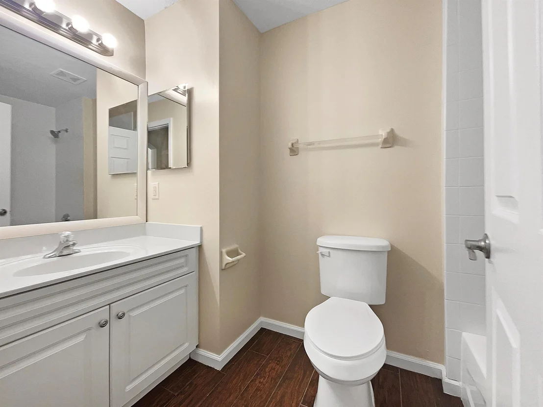 Photo of 4491 SE Murray Cove Circle
