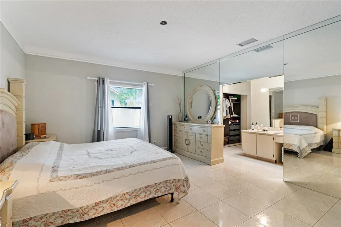 Photo of 8067 Buttonwood Creek