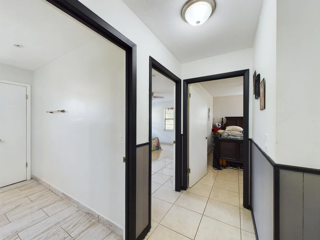Photo of 2267 NE 54th Trail