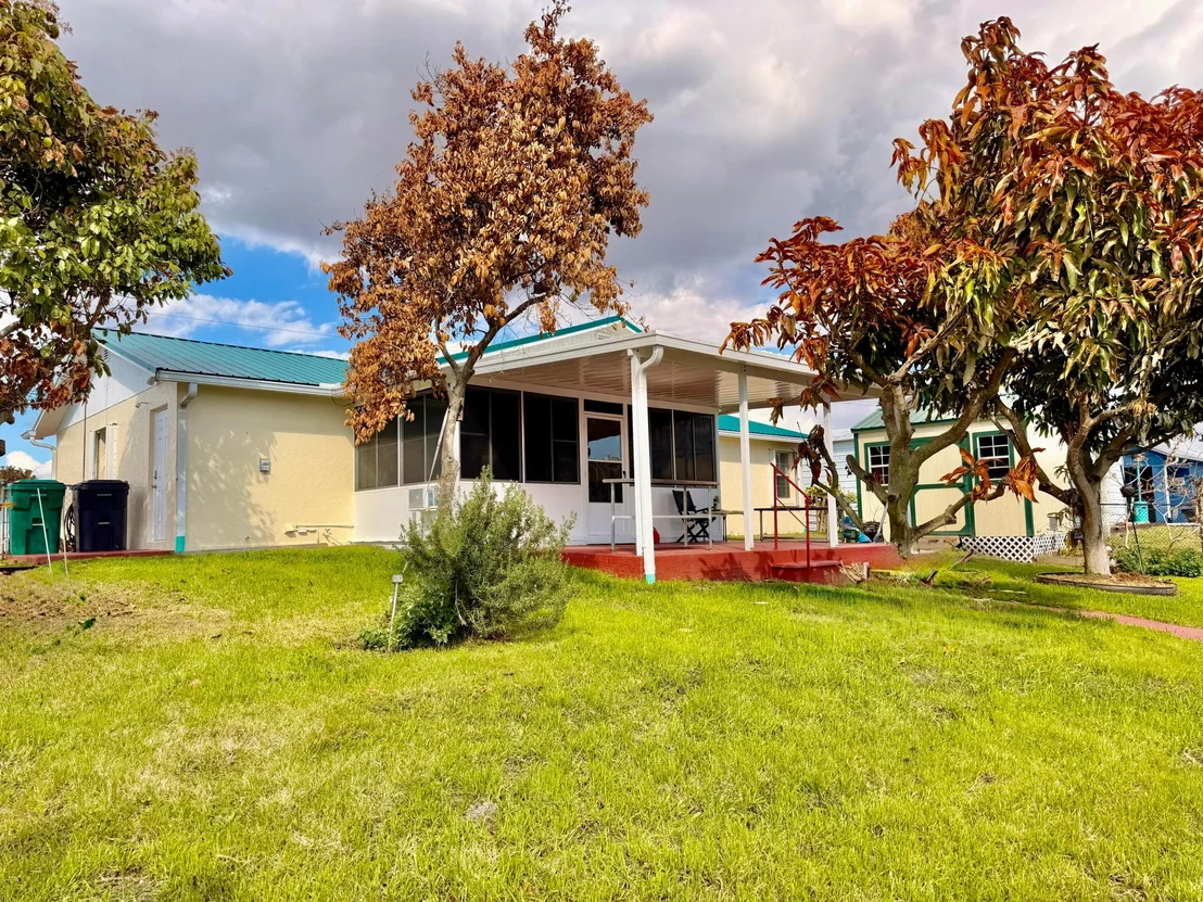 Photo of 1926 SE 31st Street