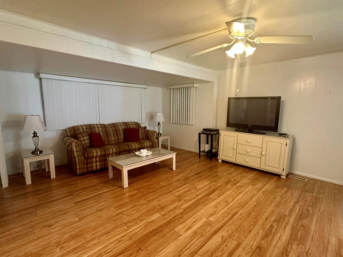 Photo of 20943 Sunrise Drive