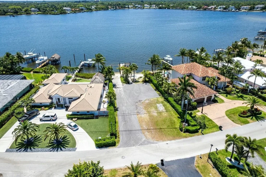 Photo of 45 Golfview Drive