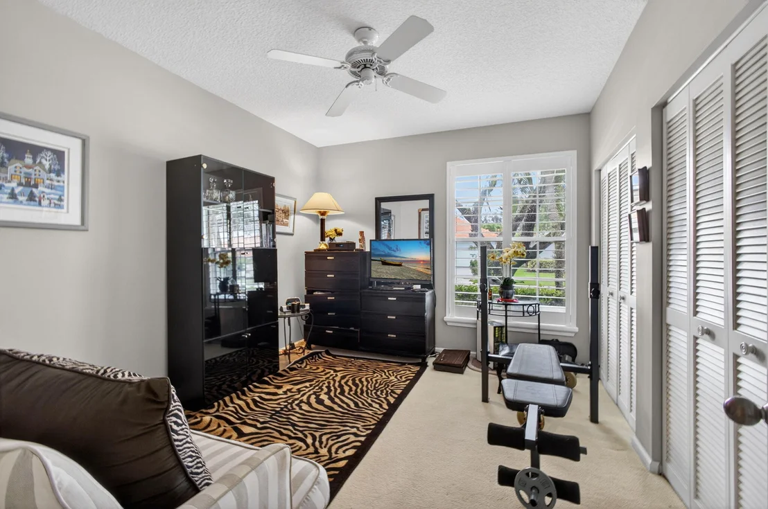 Photo of 200 Eagleton Estates Boulevard