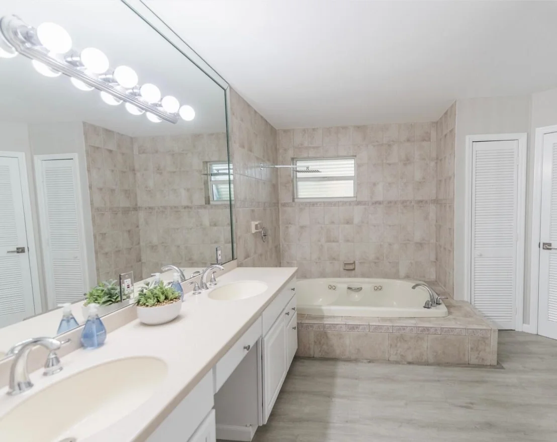 Photo of 18128 Palm Point Drive