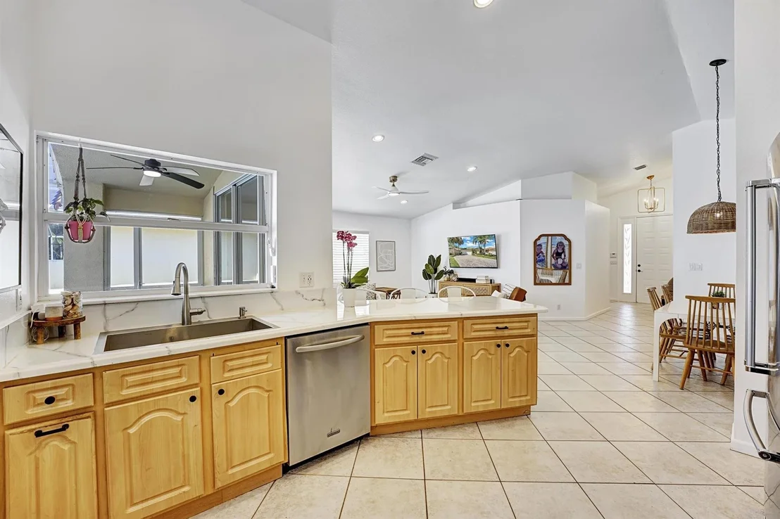 Photo of 5445 Grande Palm Circle