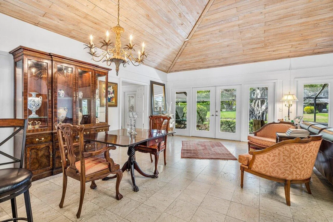 Photo of 2155 Wightman Drive