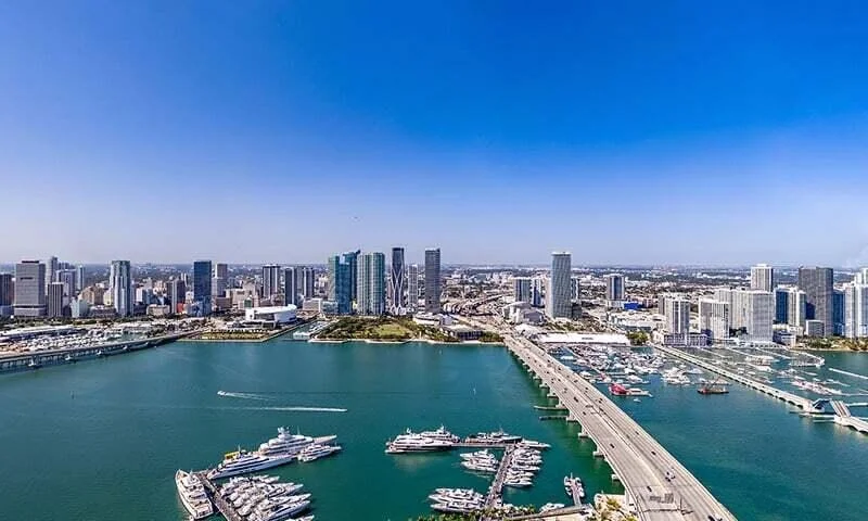 Photo of Unit 201 at 1400 BISCAYNE Boulevard