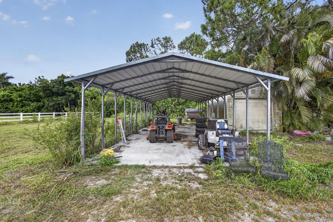 Photo of 2944 A Road