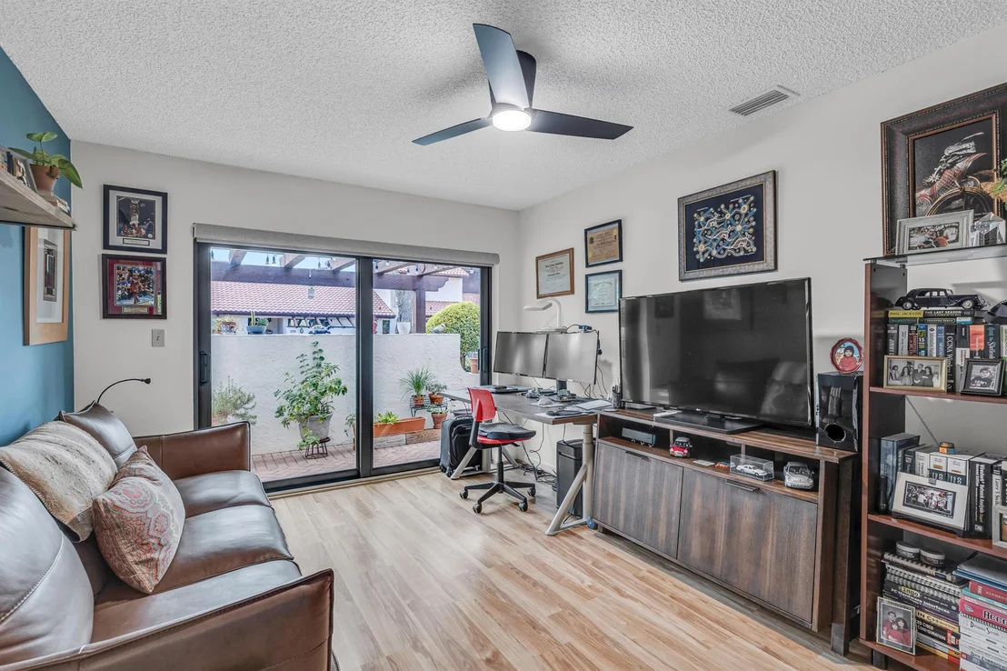 Photo of 6727 Tiburon Circle