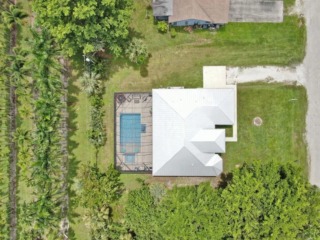 Photo of 660 Marshall Road
