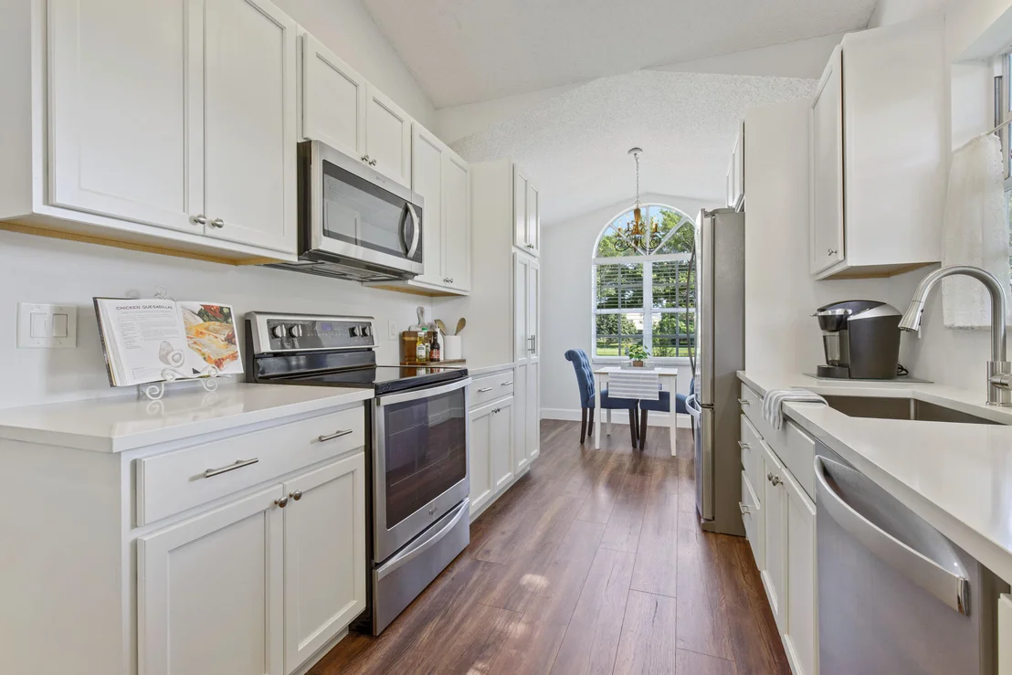 Photo of 1801 Stonehaven Drive