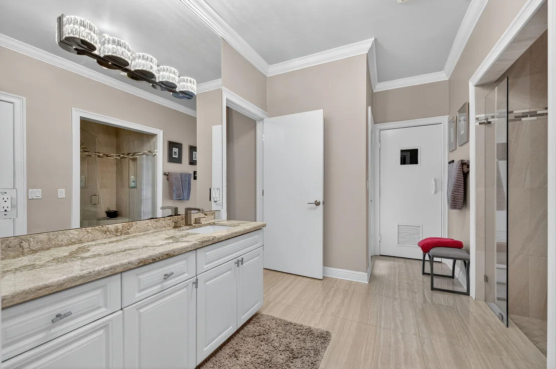Photo of 7205 MANDARIN Drive