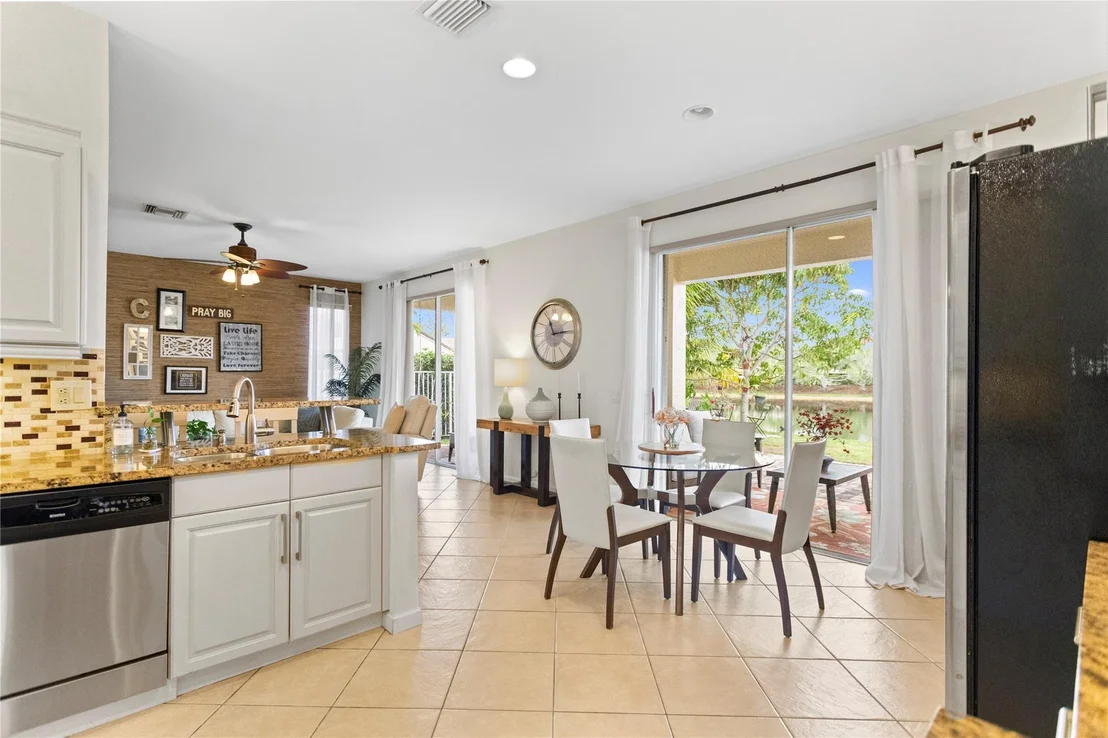 Photo of 372 Carrington Drive