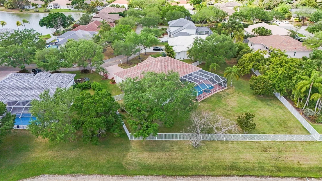 Photo of 16241 Owasco Circle