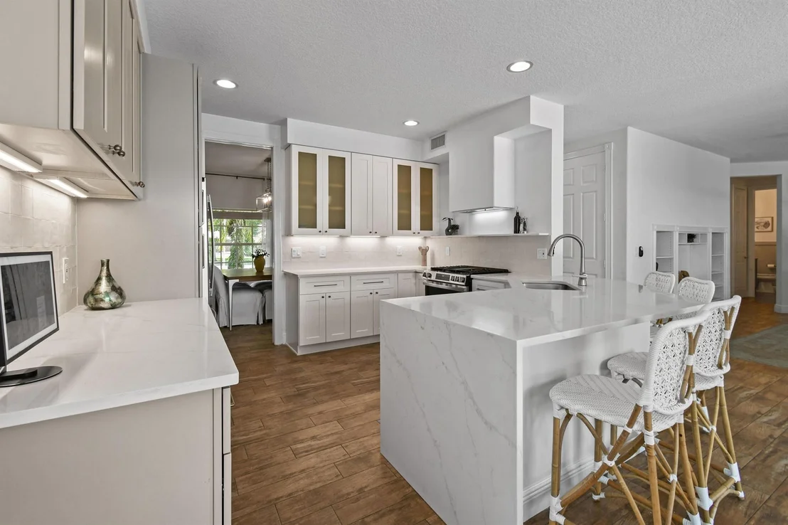 Photo of 1228 Egret Circle S
