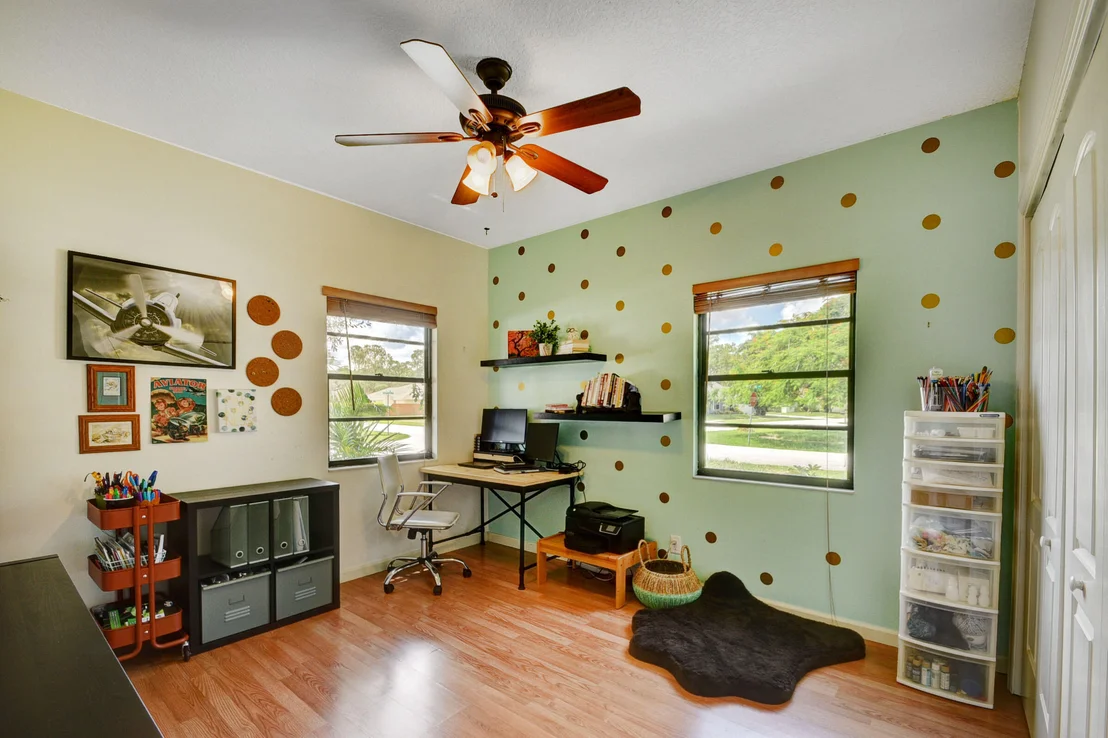 Photo of 822 Daffodil Drive
