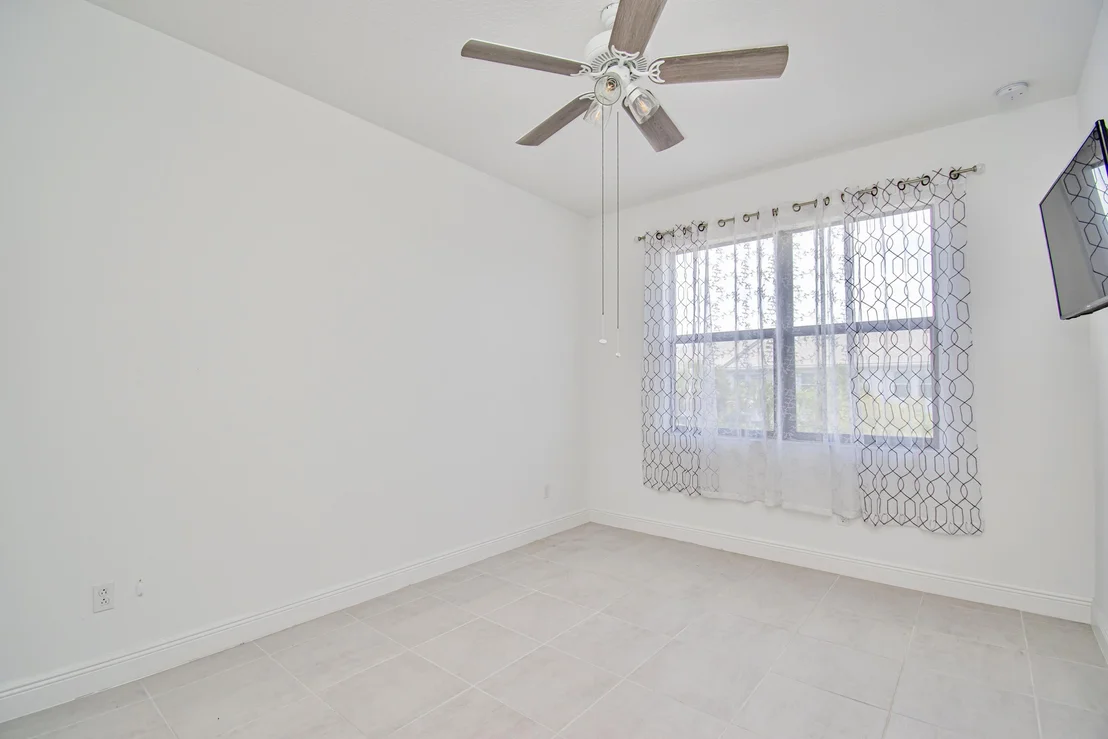 Photo of 16420 Sandy Shore Drive