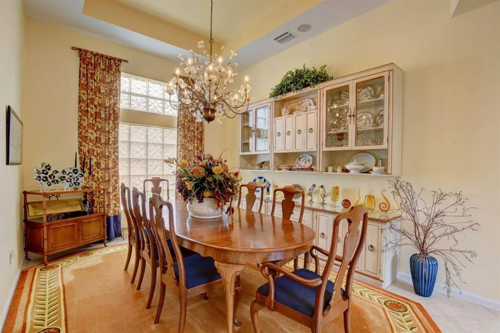 Photo of 8780 Palm River Drive