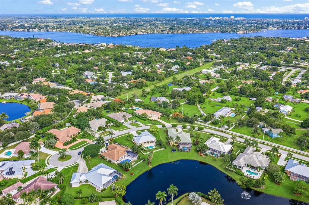 Photo of 18586 Lakeside Gardens Drive